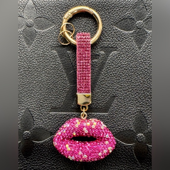 Unbranded Accessories - New Hot Pink & Iridescent Austrian Crystal Lips Purse Bag Charm Keychain - 5”